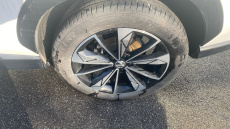 MG HS 1.5 T-GDI Trophy 5dr DCT Petrol Hatchback